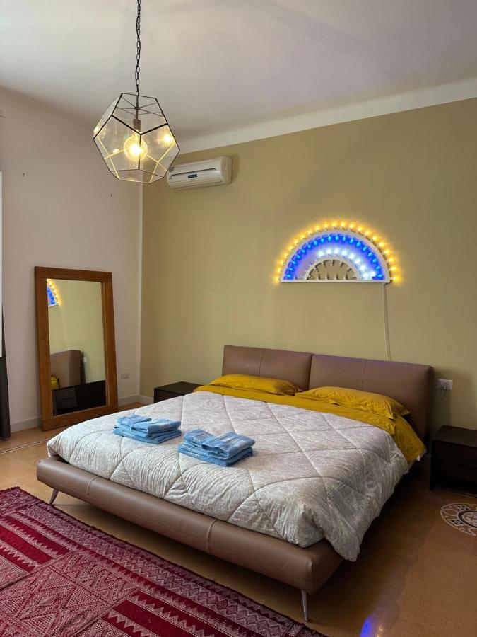 Charming Apt With Baroque View - Lecce Buitenkant foto