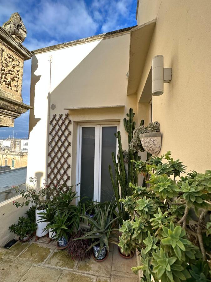 Charming Apt With Baroque View - Lecce Buitenkant foto